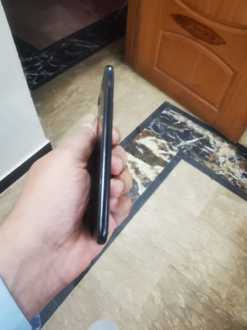 iphone se 4
