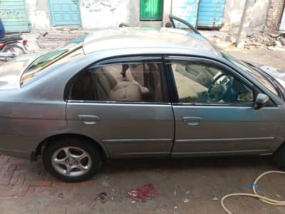 Honda Civic EXi 2005