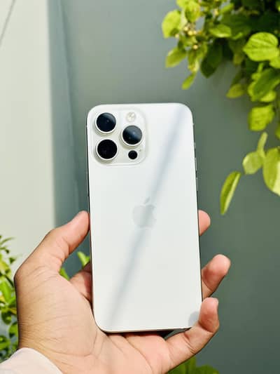 Apple iPhone 15 Pro Max