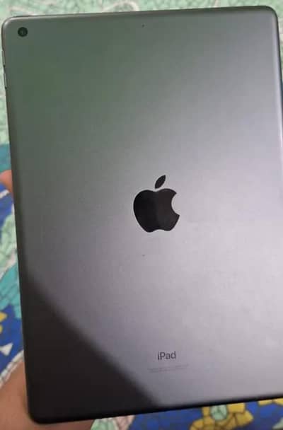 ipad 9th gen all parts available. panel / battery/ cameras
