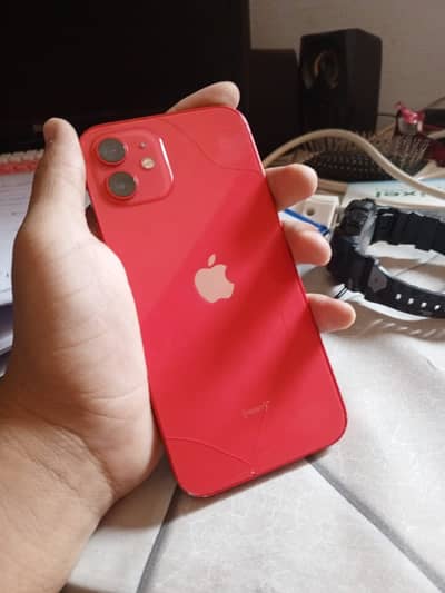 Apple iPhone 12
