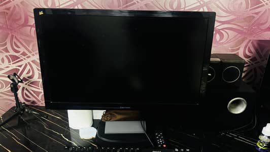 Urgent selling View Sonic LED 24’ in mint condition