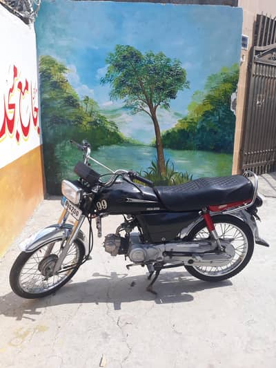 HONDA CD 70 BIKE