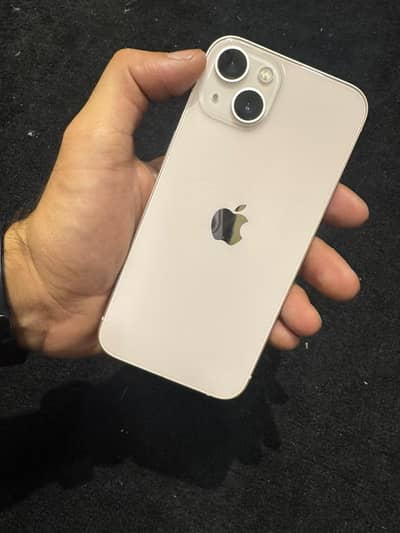 Apple iPhone 13