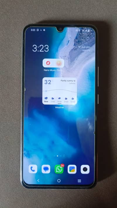 Vivo V21 8GB RAM / 128GB Storage – Excellent Condition