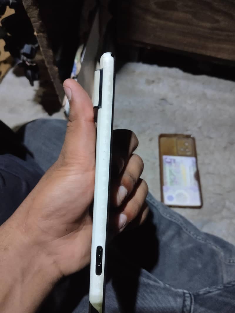Google Pixel 6 4