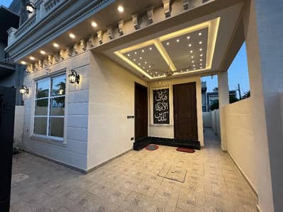5 Marla Brand New Super Luxury Ultra Modern Designer House For Rent In DHA Rahbar