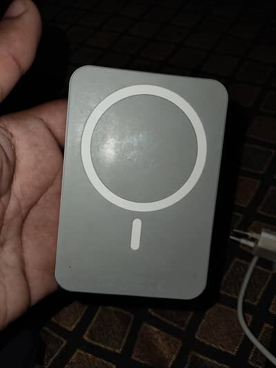 Infinix MagSafe Style Magnetic Power Bank | Wireless Charging | Type-C