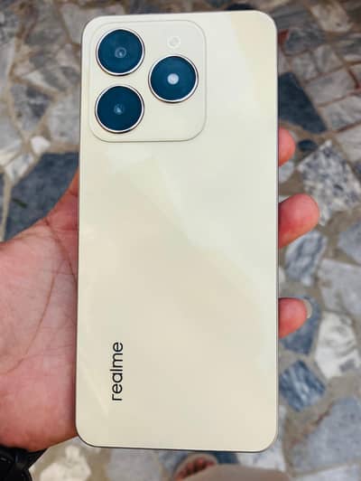 Realme C61