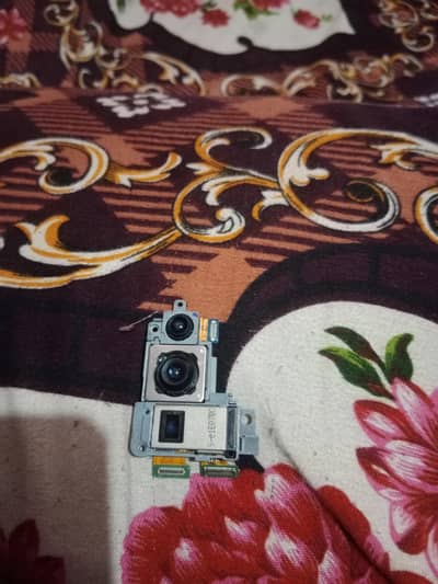 Samsung note 20 ultra   Original Camera S pen battery Front Camera