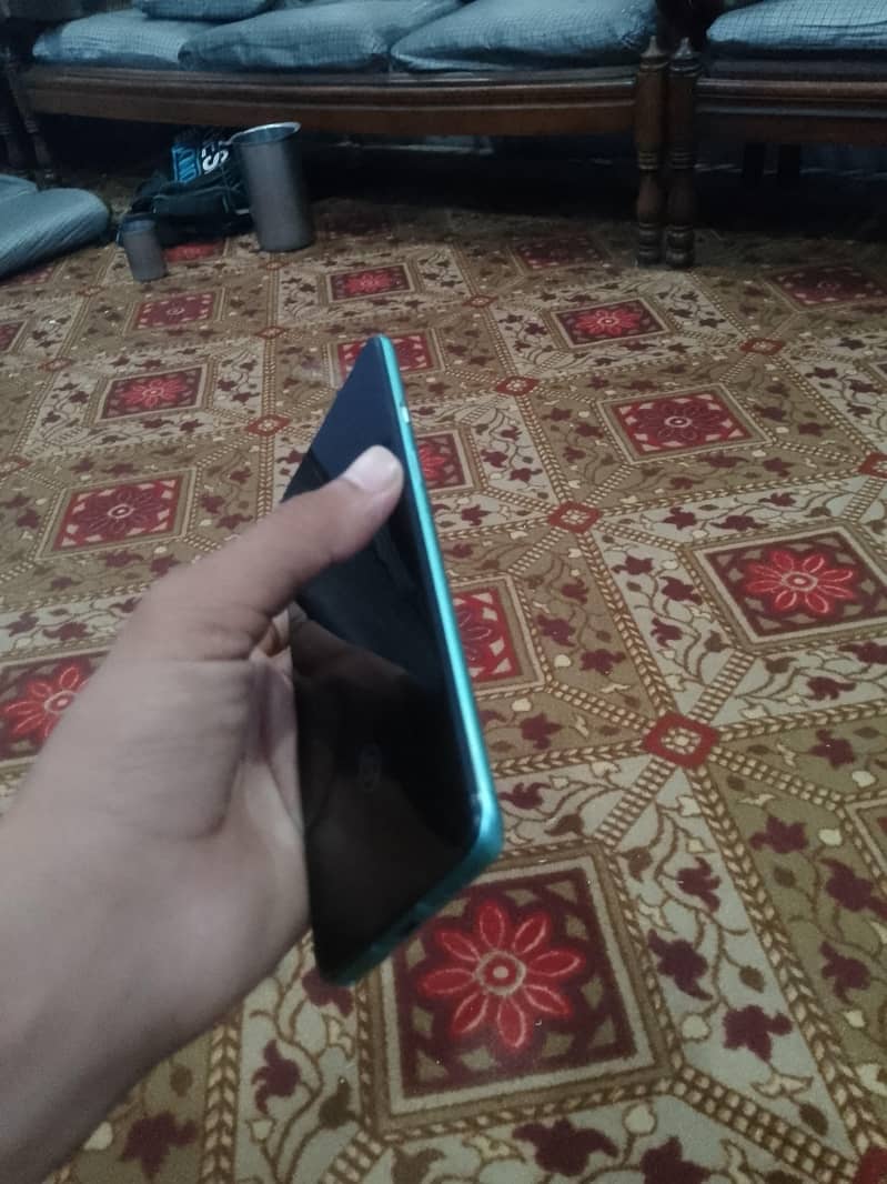 One Plus 8T 1