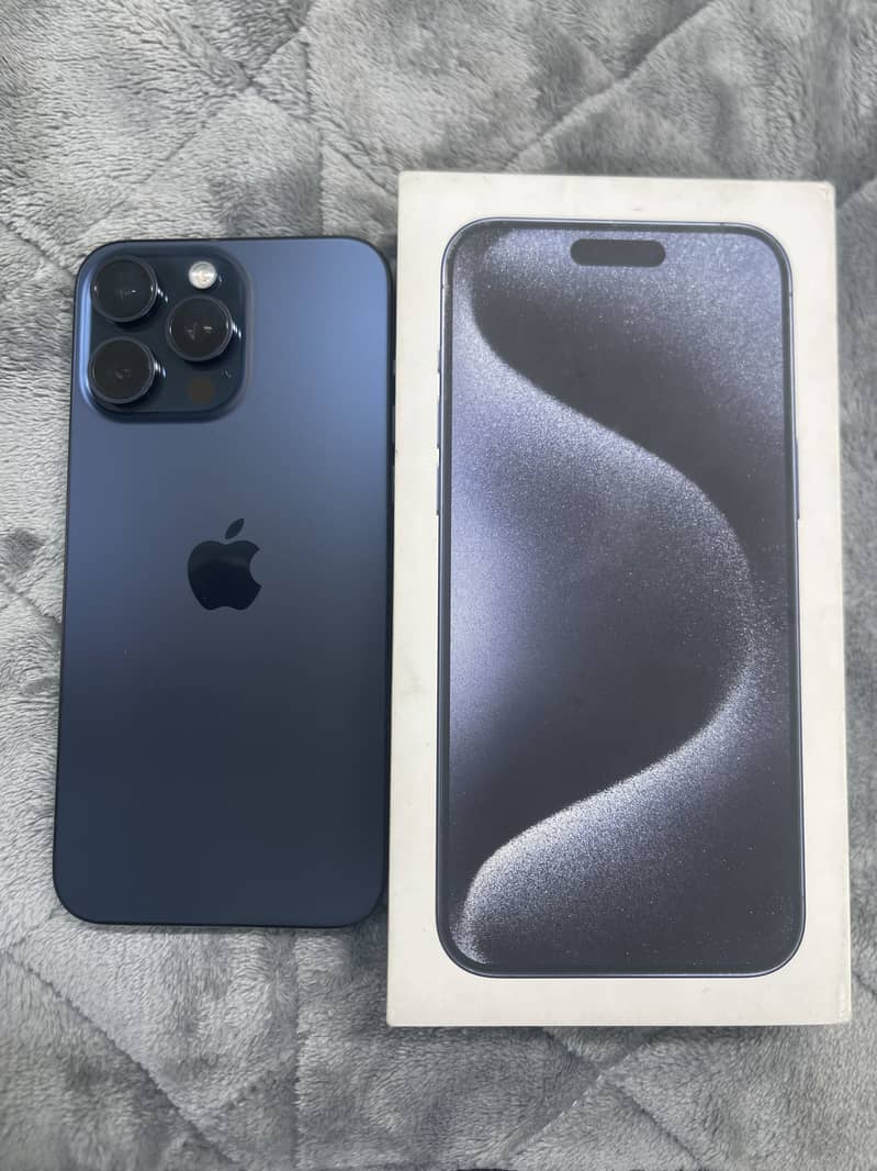 Apple iPhone 15 Pro Max 0