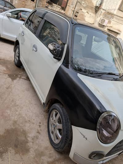 Daihatsu Mira Cocoa 2007