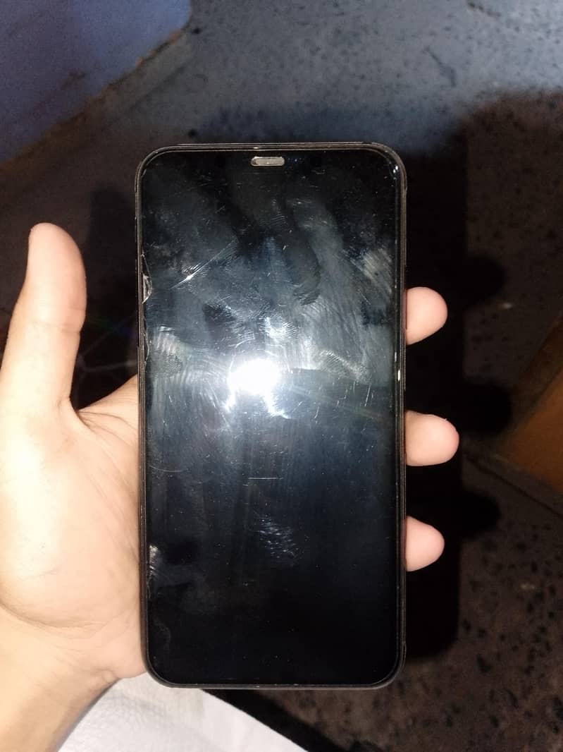 Apple iPhone 11 Pro Max 1