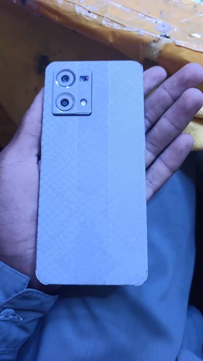 OPPO F21 Pro