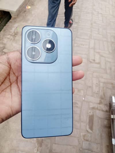 Tecno Spark 20