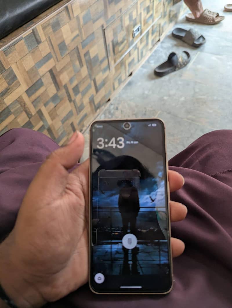 Google Pixel 8 1