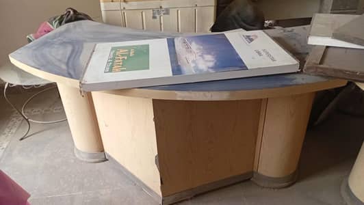 Semi circle Office table