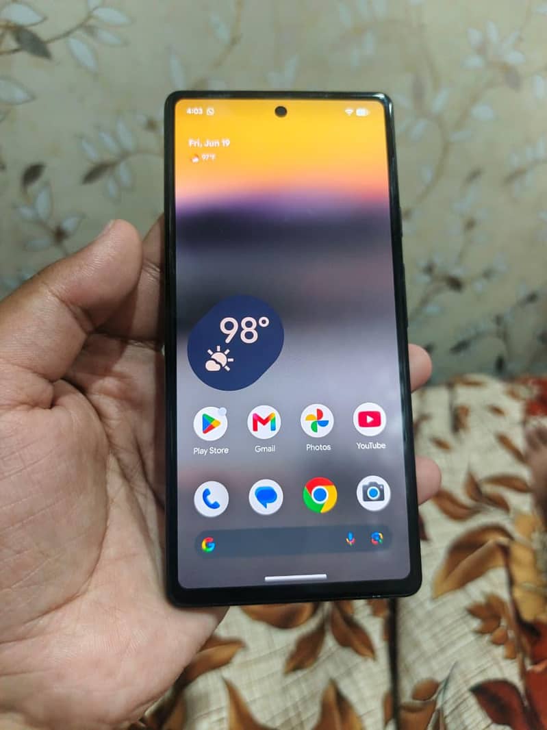Google Pixel 6a 1