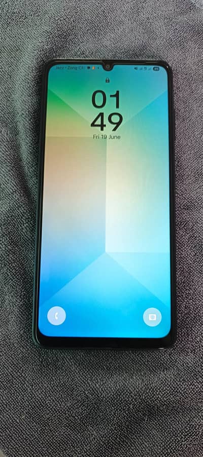 Samsung Mobile A06