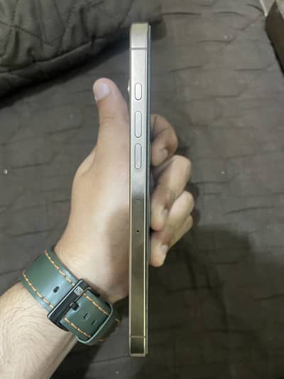 Selling my iphone