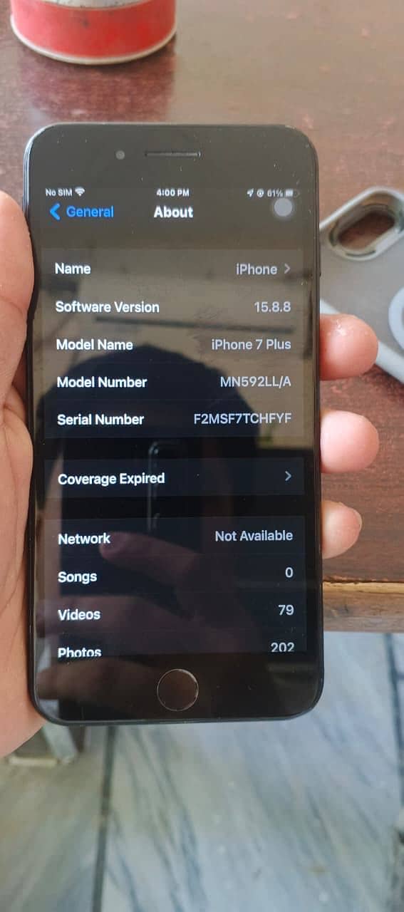 Apple iPhone 7 Plus 5