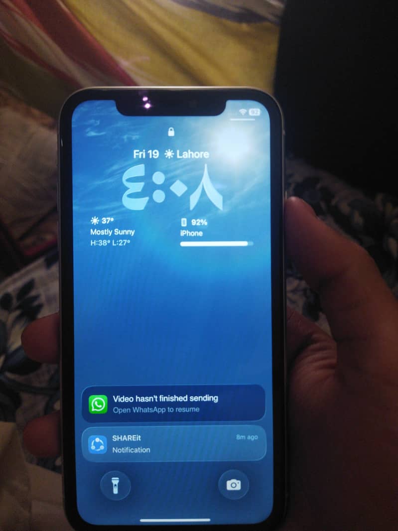 Apple iPhone 11 3