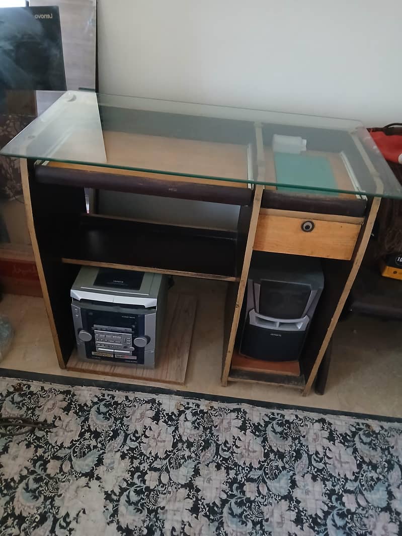 computer table 0