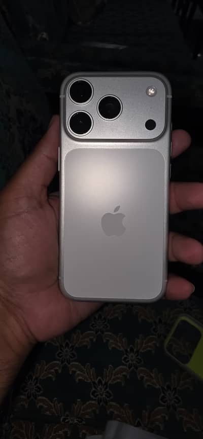 Apple iPhone 17 Pro