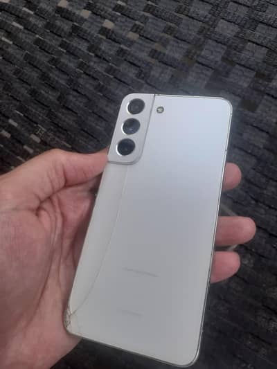 Samsung S22