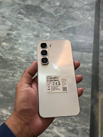 Infinix Hot 60 Pro 128gb