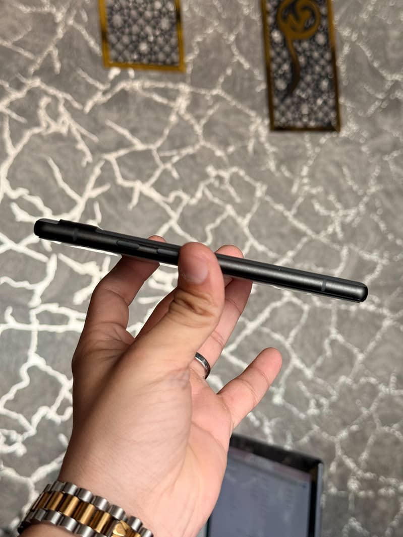 Google Pixel 6a 3