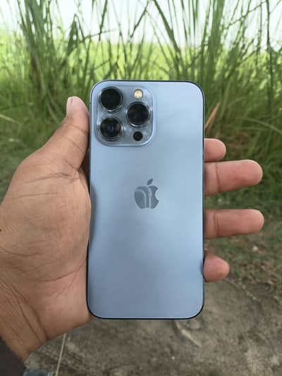 Apple iPhone 13 Pro