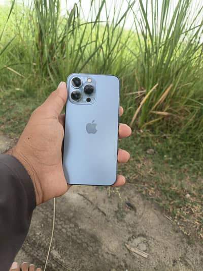 Apple iPhone 13 Pro