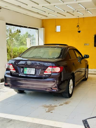Toyota Corolla Altis 2012