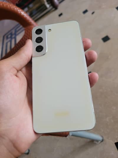 Samsung Mobile S22