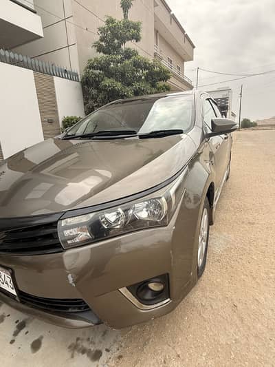 Toyota Corolla Altis 2015