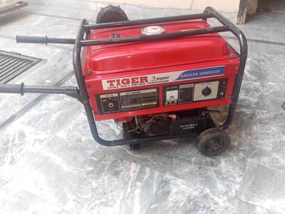 Tiger 2.5 KVA (2500 WATTS) Very good condition Generator