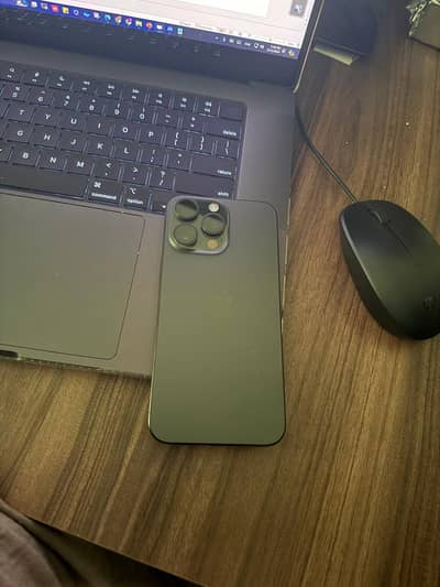 Apple iPhone 15 Pro Max