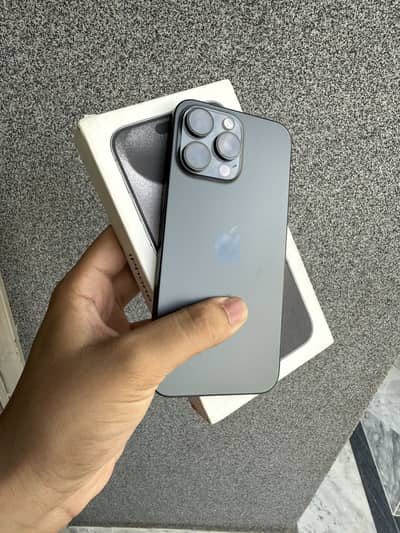 Apple iPhone 15 Pro Max jv