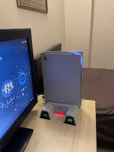 PlayStation 5 Standard Disc Edition 825 GB SSD with Premium Charging