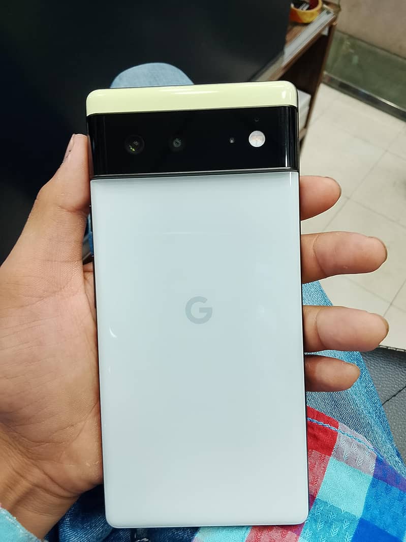 Google Pixel 6 0