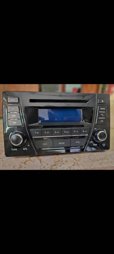 Single-DIN Car Stereo