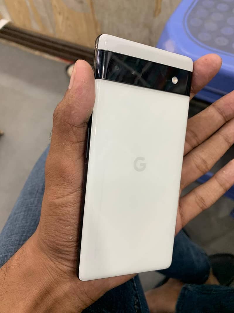 Google Pixel 6a 0