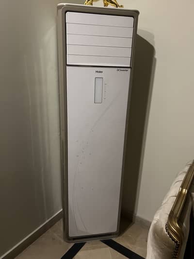 2 ton AC like new