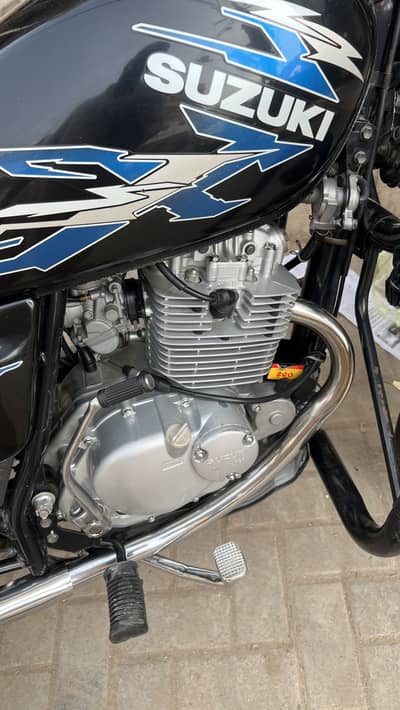 SuzukiGs 150SE special edition 2022 model Urgent Sale