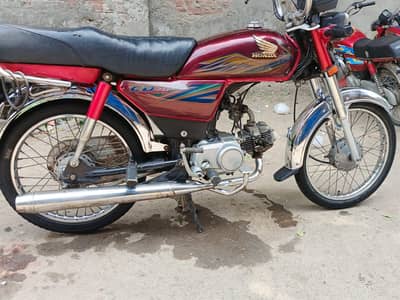 honda cd 70 jo bhai sale karna chahta rabta kary without documents
