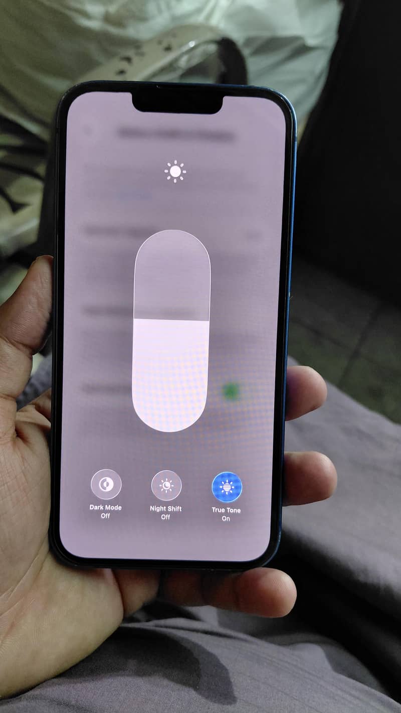 iPhone 13 7