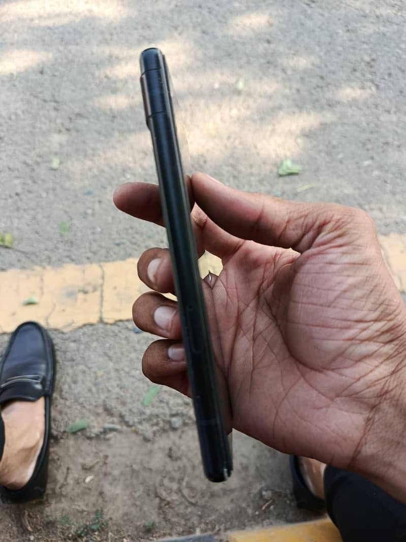 Google Pixel 6a 4