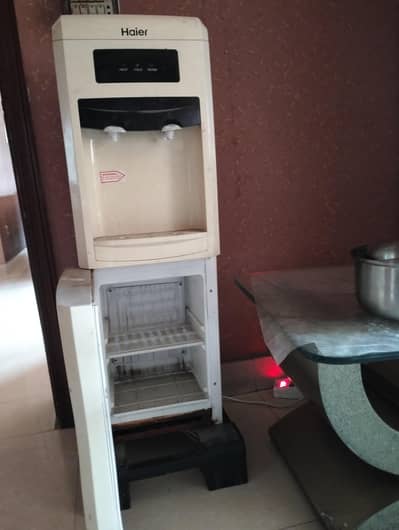 haier water depenser